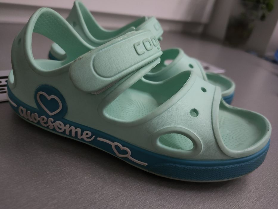 Sandały dla dziewczynki coqui