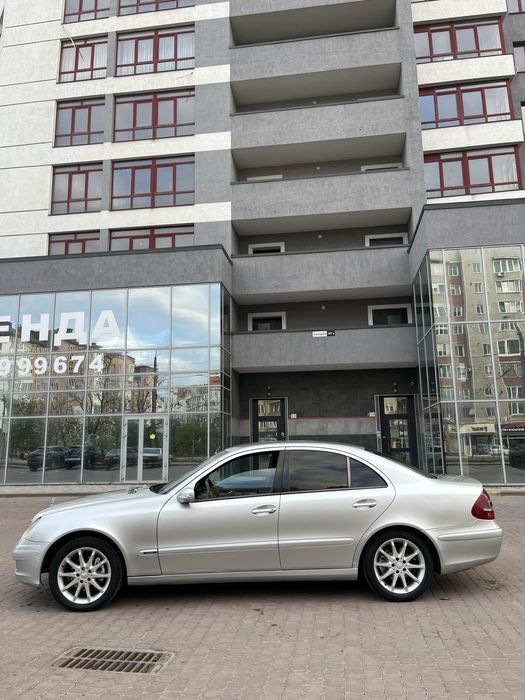 Mercedes benz e211