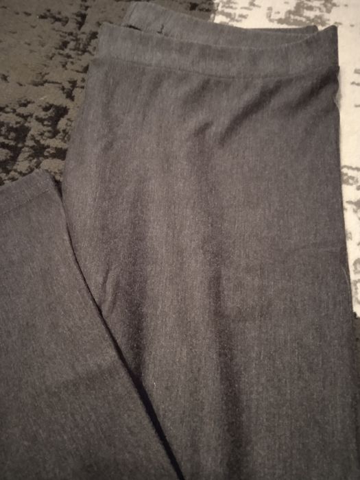 Leginsy szare rozm.42