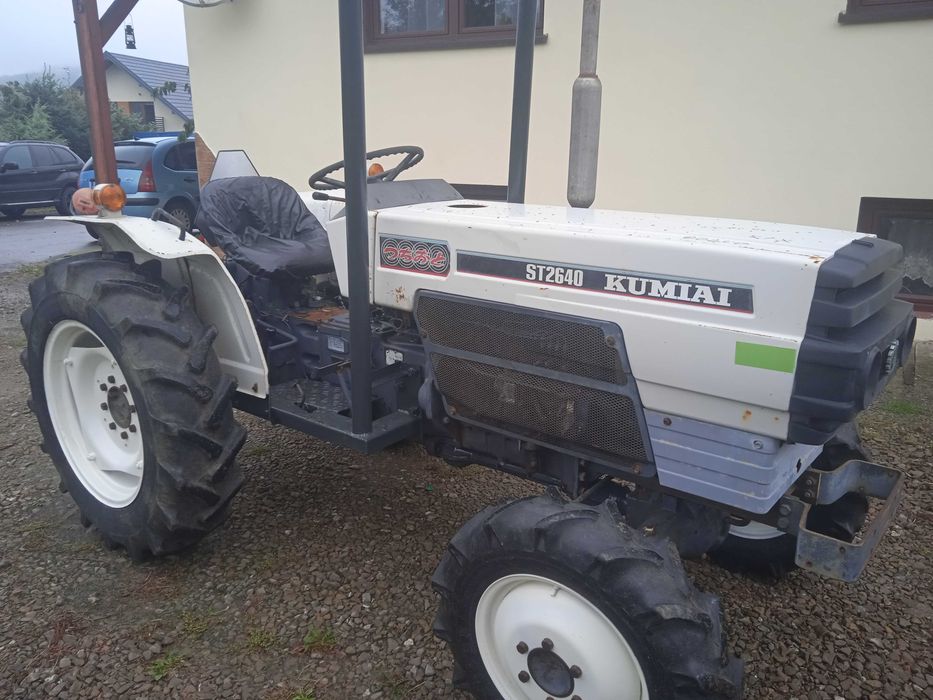 ciągnik 4x4 Mitsubishi kumiai st2640 26km