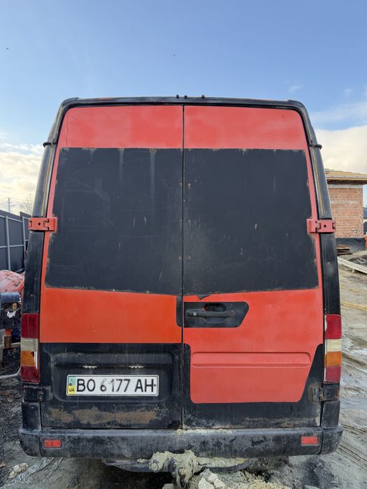 Mercedes  Sprinter 210