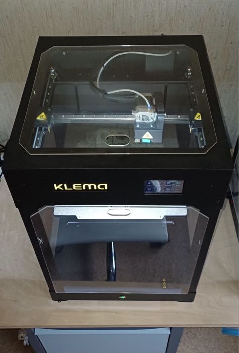 3D принтер KLEMA 250 PRO з акриловими стінками