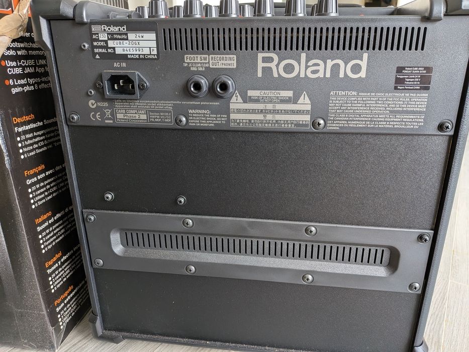 Fender Stratocaster Classic '50s (México) + Roland Cube-20GX + Hardcase