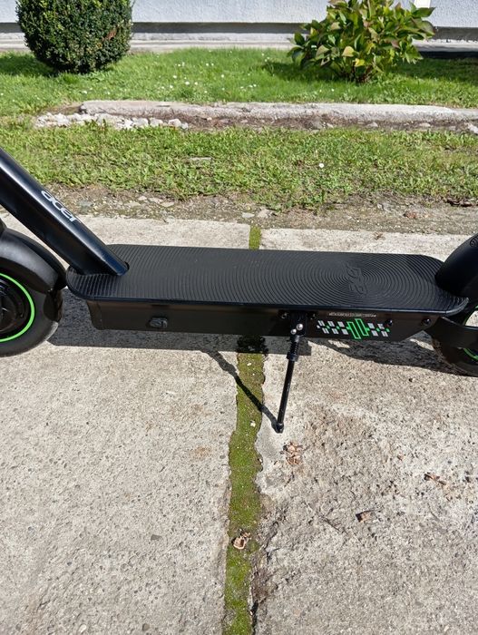 Продам електросамокат