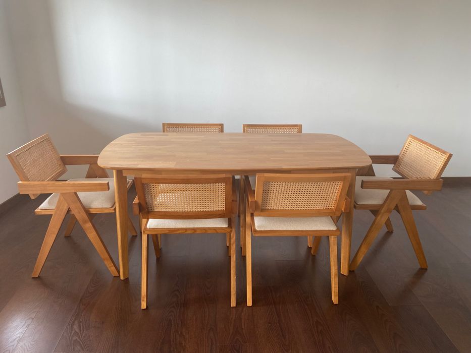 Conjunto madeira Carvalho mesa+ 6 cadeiras