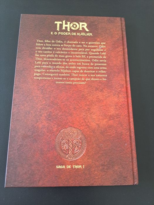 Livro "Thor e o poder de Mjölnir"