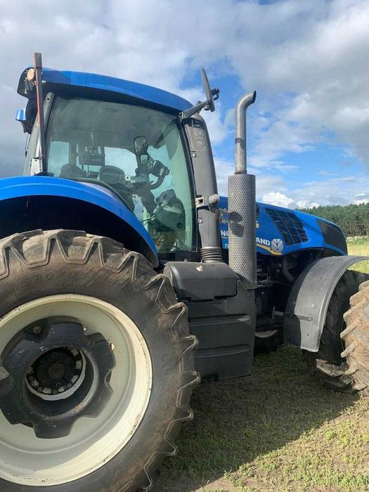 Трактор New Holland T8.390 2011