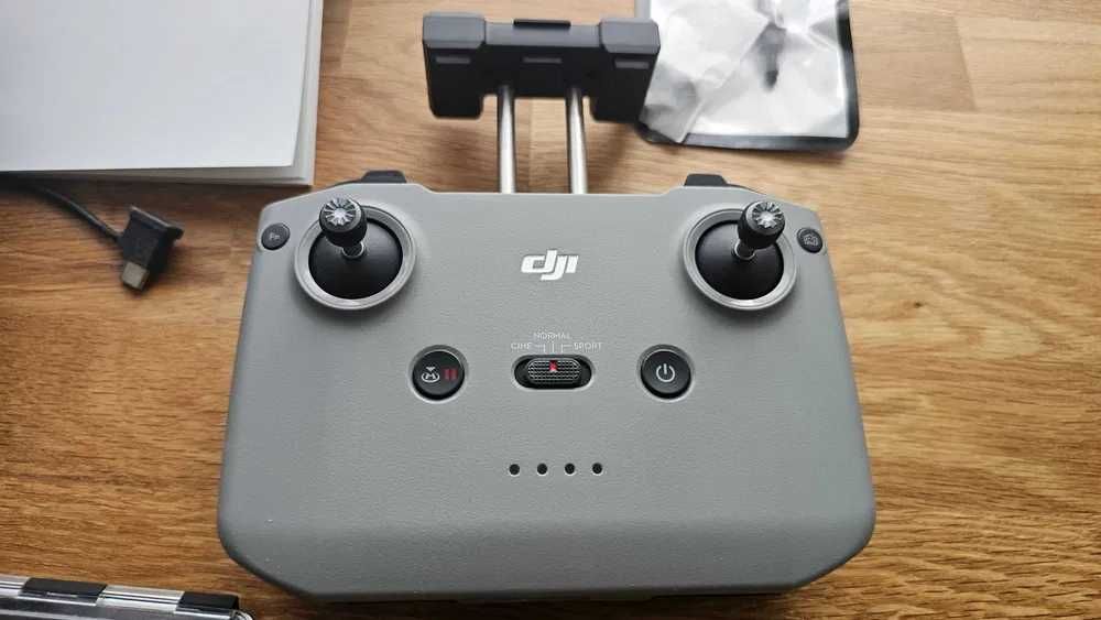Dron DJI Mini 3 Pro Fly More