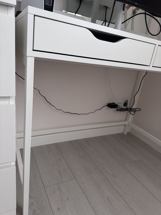 Стіл IKEA ALEX білий
