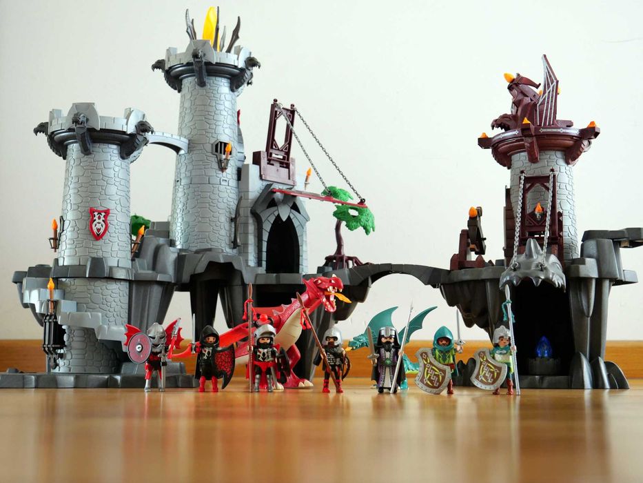 Grande Castelo do Dragão Playmobil + Masmorra do Dragão Playmobil