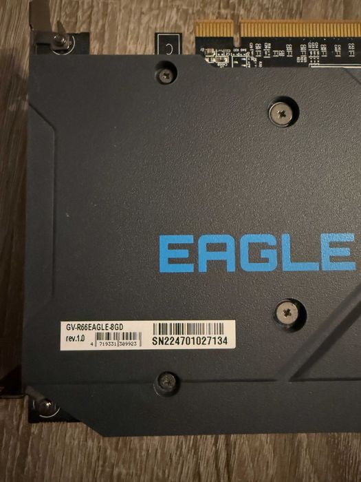 Gigabyte Radeon RX 6600 EAGLE 8GB GDDR6