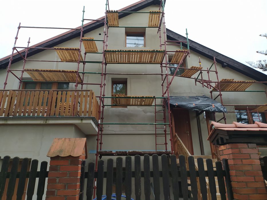 Wynajem i sprzedaż RUSZTOWAŃ i DRABIN - magazyn