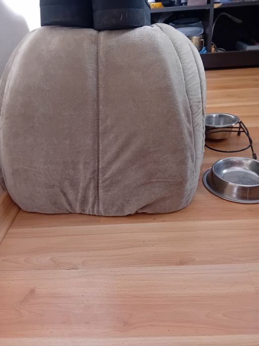 Лежанка для кота.