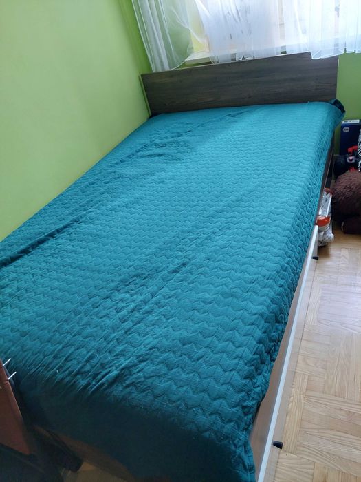 Łóżko z materacem bdb stan