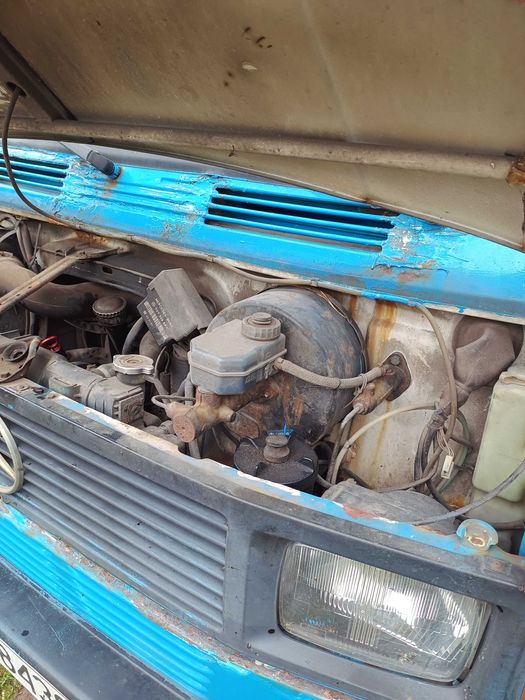 Silnik Mercedes kaczka 2,3d