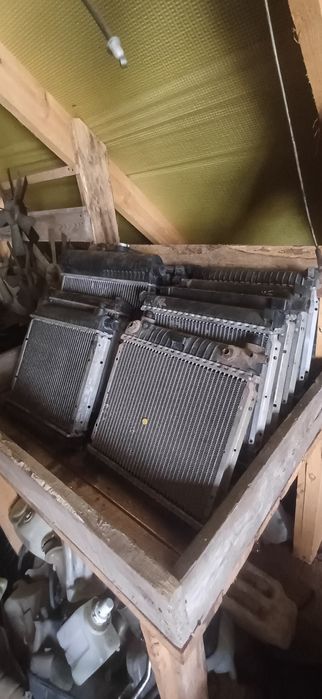 Мерседес Розборка Решотка разборка 190 124 202 210 211 212