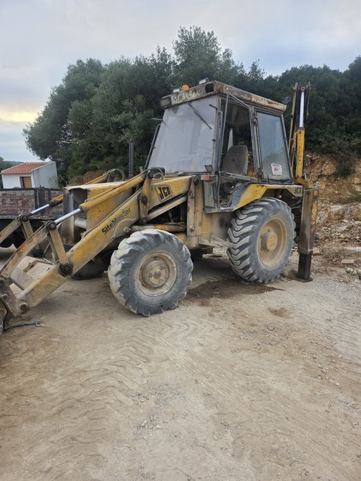 JCB 3cx Retoescavadora