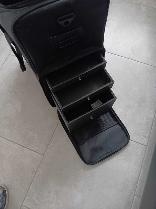 Vendo mala de Cabeleireiro/Estética PostQuam *NOVA*