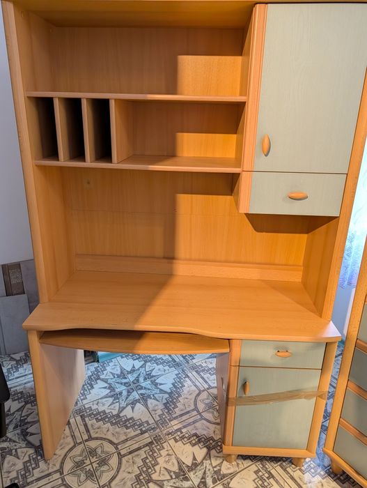 Sprzedam meble szafę biurko