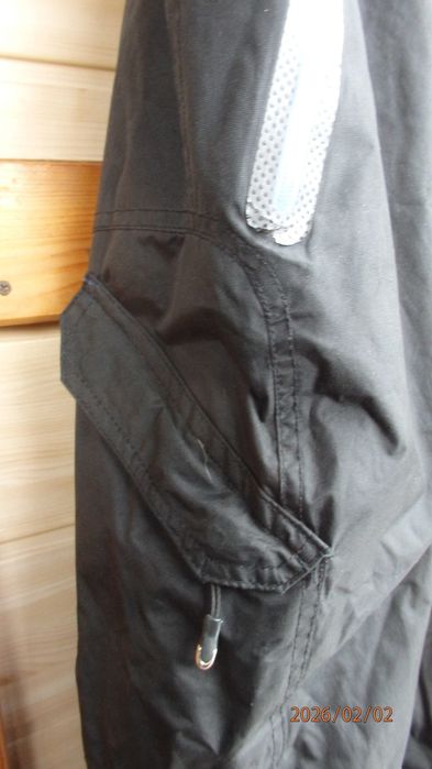 Spodnie sportowe na szelkach marki Bend-Store rozmiar XL 85cm w pasie
