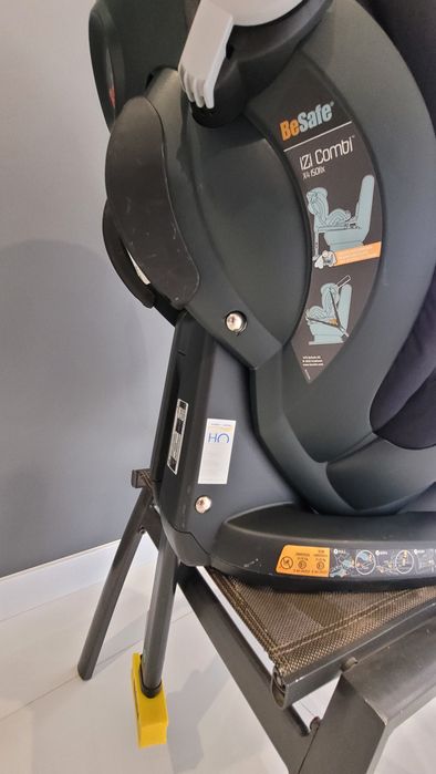 Fotelik samochodowy specjalistyczny BeSafe iZi COMBI X4 do 18 kg.