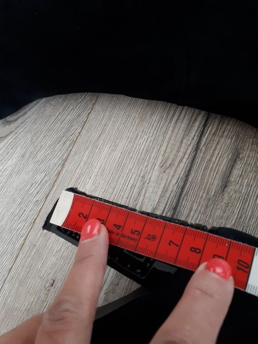 Zamszowe ocieplane kozaki roz.37