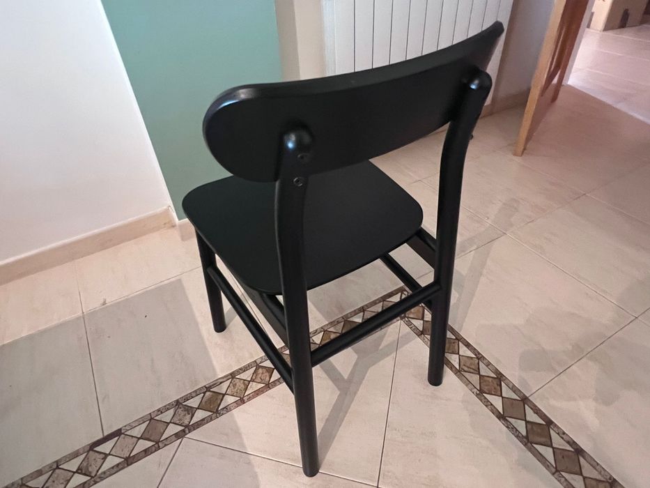 Mesa de jantar Skogsta com ou sem cadeiras