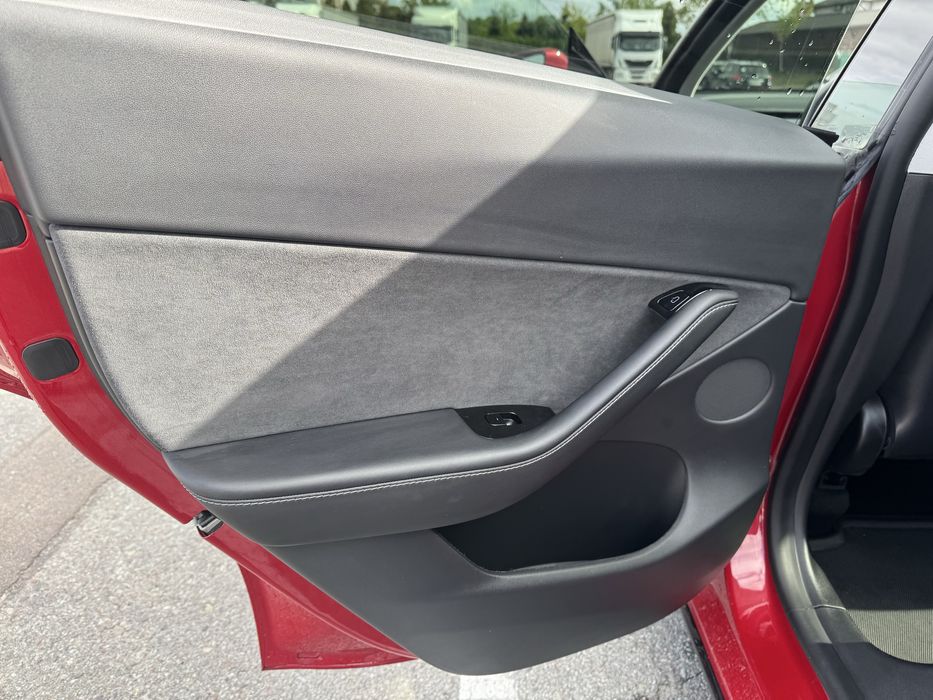 Тесла Y 2020 DUAL MOTOR