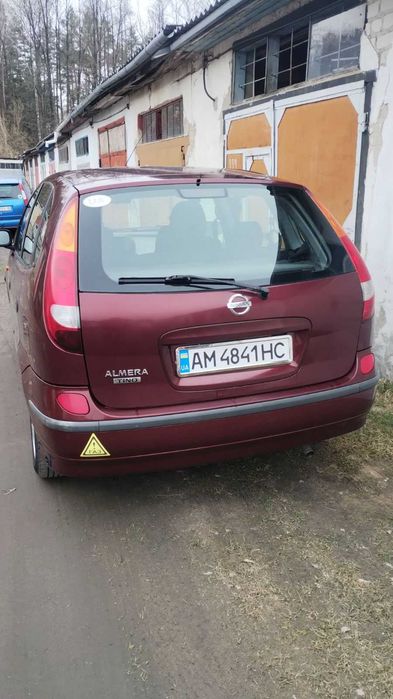 Нисан минивен газ/бензин