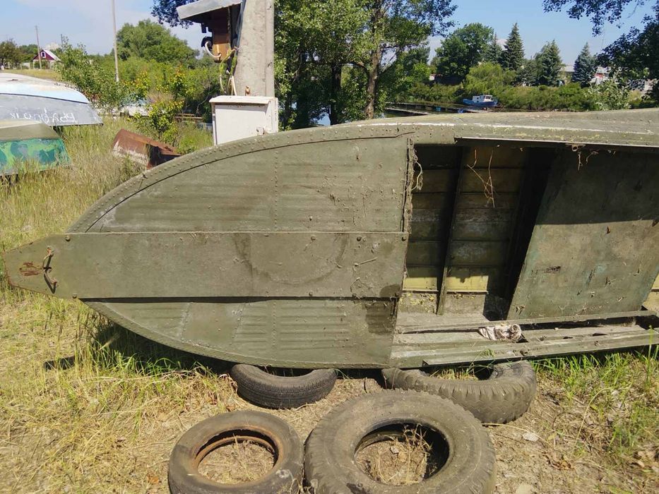 Продам лодку южанка