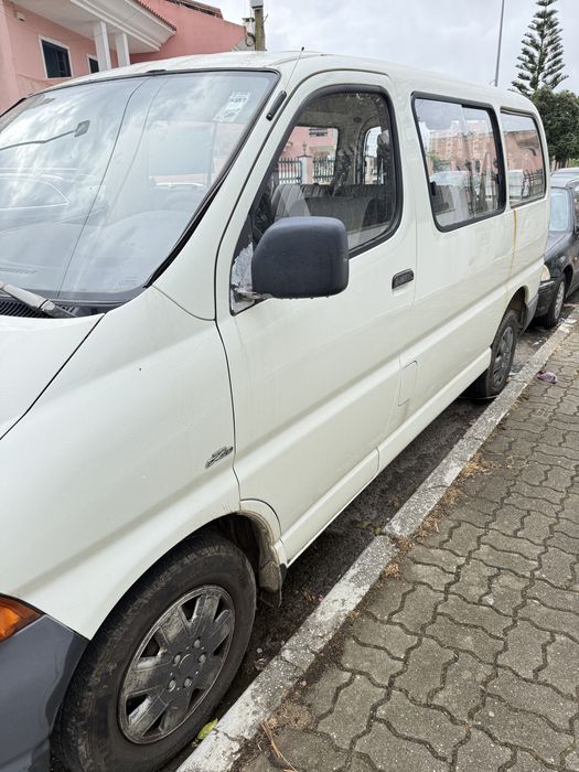 Toyota Hiace 2003