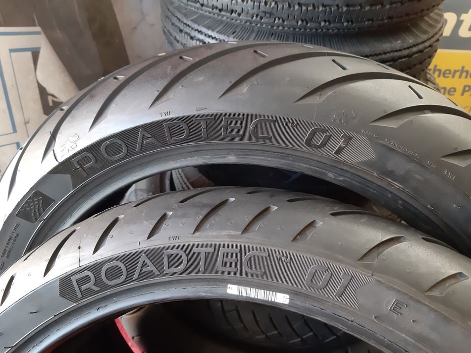 Мото шина 120/70 ZR17+180/55ZR17 Metzeler RoadTec01  2022р з Німеччини