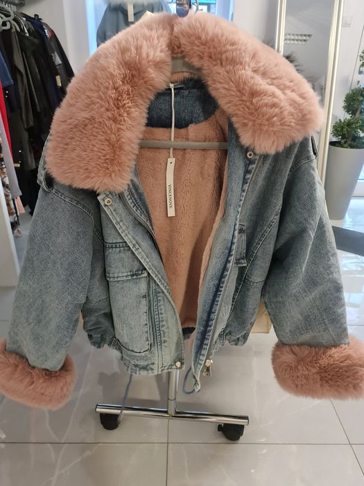 Kurtka jeansowa z futerkiem kolory