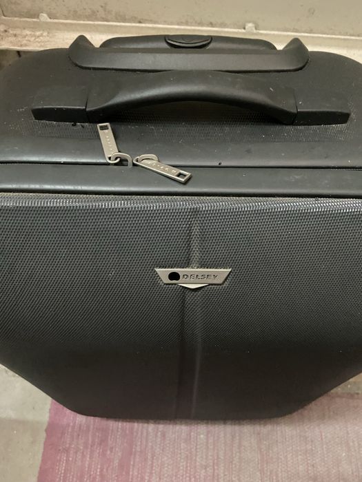 Mala de viagem com rodinhas