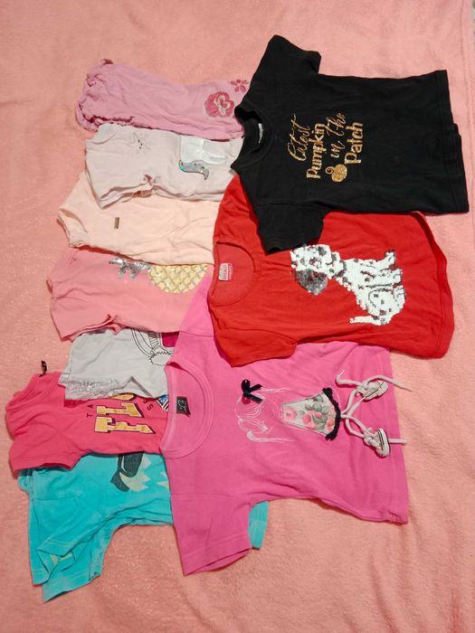 Футболки, сарафани 2-3 рочки