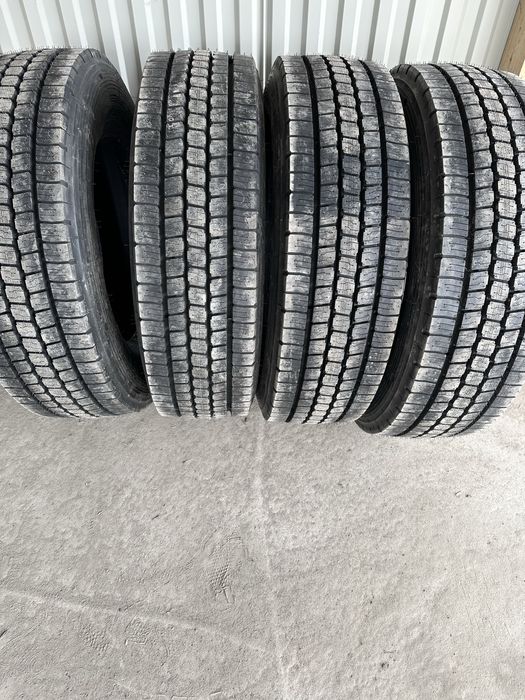 Шини вантажні 275/70r22,5