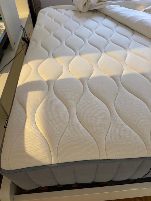 Colchão Vagstranda, comprado no Ikea, usado durante 1 ano, como novo