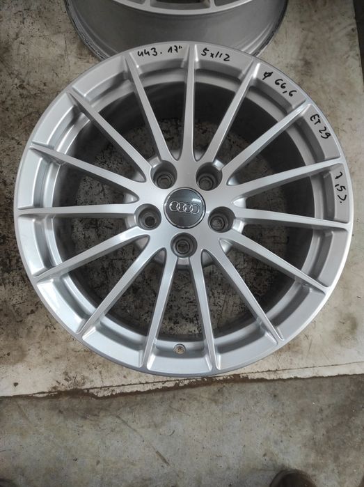 443 Felgi aluminiowe ORYGINAŁ AUDI R 17 5x112 otwór 66,6 Bardzo Ładne