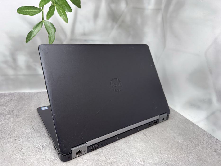 Ноутбук  Dell Latitude E5470/i7-6820H/8GB/SSD 256GB/14 " HD