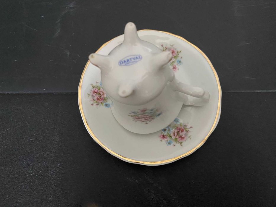 Conjunto de Chávenas de Café Antigas em Porcelana | Coleção