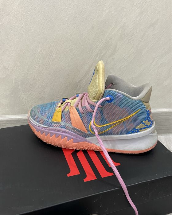 nike kyrie 7 preheat expression