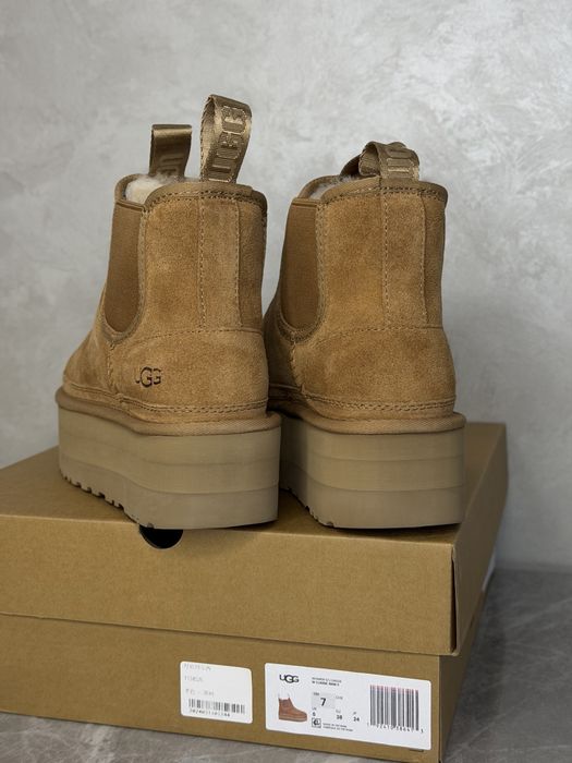UGG W Classic Mini II Neumel Platform руді Уггі руді UGG В НАЯВНОСТІ угги