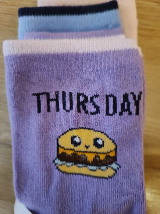 Nowe 7 par skarpetek dni tygodnia rozm. 31-34