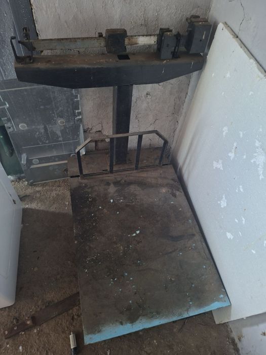 Ваги 500 кг  в Кропивницькому на Жадова