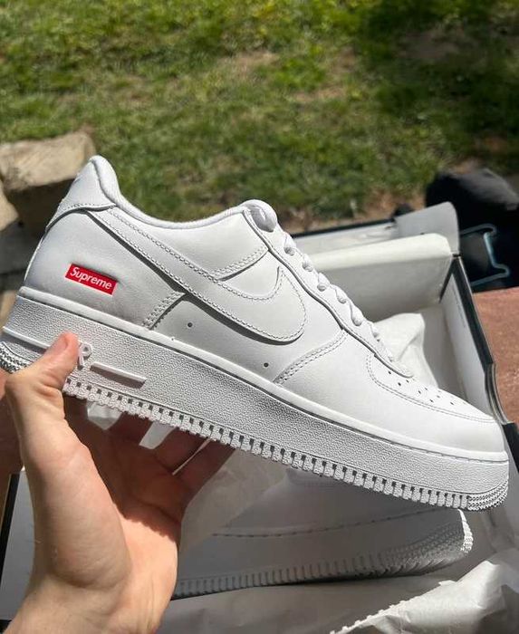 Nike Air Force 1 Low Supreme White R.45