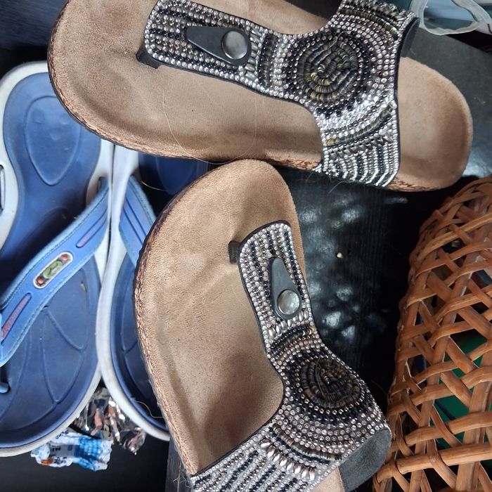 Klapki damskie zapraszam