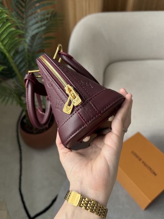 Torebka Louis Vuitton alma burgundy
