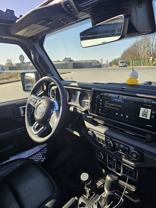 Jeep Wrangler 2023 VIN 1C4RJXU66RW163211 фото оголошення 6 з 17