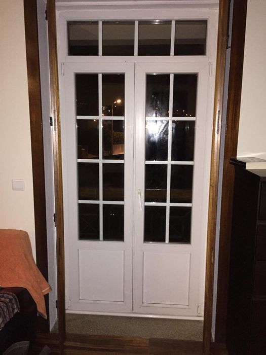 VENDO portas janelas caixilharia PVC completa