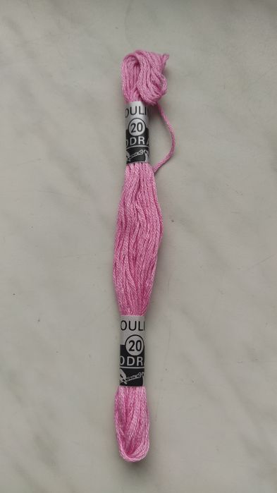 Mulina różowa do wyszywania